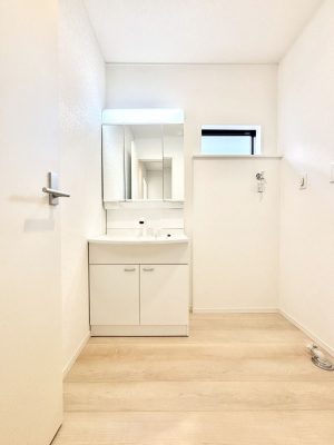 ʑEʏ@傫₷OʋŐʑ́AgȂ݃`FbN┧̂ɂ߂łB 