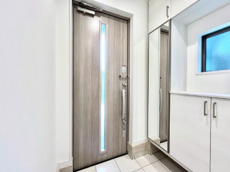 ���ց@����I�𗘗p���āA���z�������������q�l�������ĂȂ��ł��܂��B