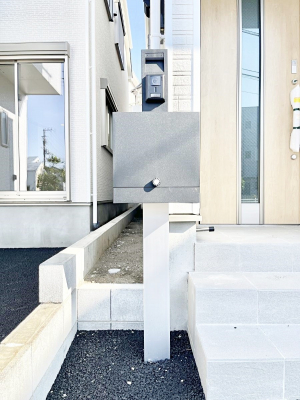 ̑@\DEC^[zE|XgЂƂɏWBGgXɂȂރVvfUCB