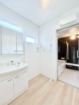 ���̑��@���������Ă���̂Ŏ��C�̑����ꏊ�ł����C���\���s���܂��B�����̐g�x�x���C�����ǂ��I