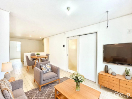 ���r���O�@���Ƒ��̓��₩�Șb�����ŕ�܂�閾�邢���r���O  ���Ƌ��CG�ł�