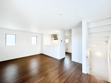 rO@18.4̂kcj͉Ƒ݂Ȃ̉KԁIƑ̂Ȃ厖ȃXy[XłB 