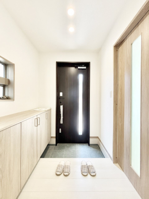 ց@KXXbg̓փhAɌ͂Ă܂