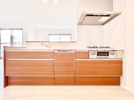 �L�b�`���@�������������I�ɁA�y�����I�V�X�e���L�b�`��