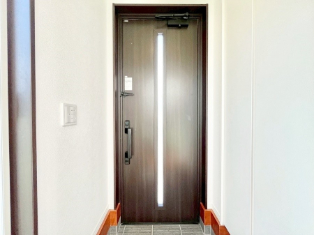 ց@KXXbg̓փhAɌ͂Ă܂