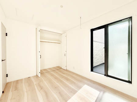 �Q���@���邢�o���R�j�[�T�C�h�ɗm����ݒu�B�ڊo�߂̗ǂ��Q���ɁB 