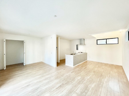 ���r���O�@���K�ȏ��g�[�t���B���R�Ƃ��Ƒ����W�܂�c���𖞋i�ł��܂�