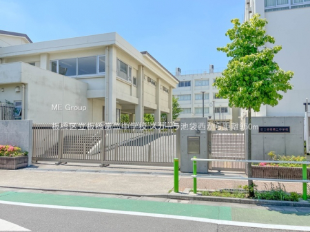 ӊ@wZ 950m 旧񒆊wZ