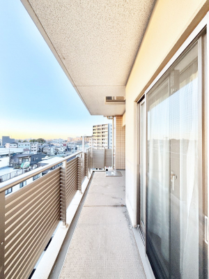 �o���R�j�[�@�J���I�Ȓ��]���y���߂�o���R�j�[�I