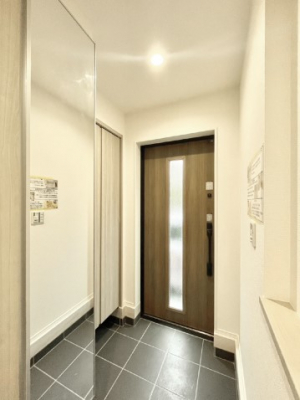 ց@KXXbg̓փhAɌ͂Ă܂