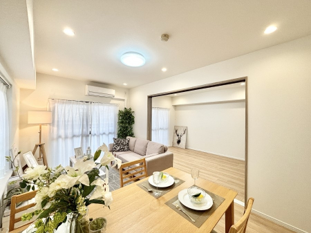 ���̑����ρ@�Ƒ������R�ƏW�܂�e���̃X�y�[�X�ɂȂ肻��