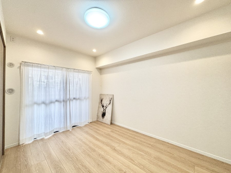 ���̑����ρ@�o���R�j�[���J�������v���X���Ă����m��