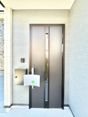 ���ց@��؂ȉƑ��A���q���o�}���錺�ցB