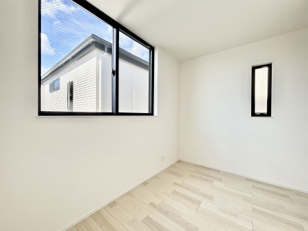 ���̑����ρ@�u�₩�ȓ��������������S�̂�D������ݍ���ł���܂�