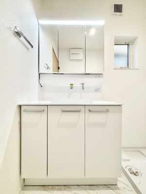 ���ʑ�E���ʏ��@���[�͂Ƌ@�\���ɗD�ꂽ���ʉ��ϑ�  