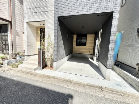 �@�r���g�C���^�C�v�͑�؂Ȃ��Ԃ����≘�ꂩ���邱�Ƃ��ł��܂��B  