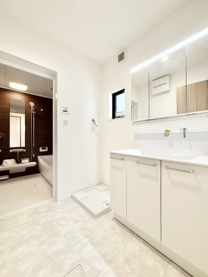 ���̑��@�g�x�x���X���[�Y�ɂ����Ȃ���E�ߏ�        