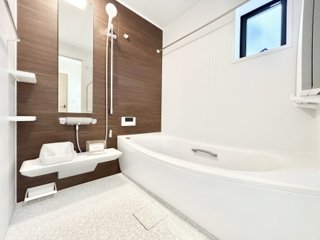 �����@����̔�������Ă���閾�邢�������̂���o�X���[��  