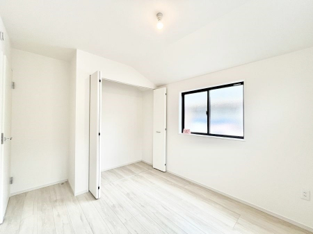 �q�������@�q�������ɂ��������߂Ȏ��[�X�y�[�X�����Ղ�̋���