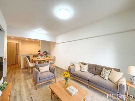 rO@͋Ĉkcj͉Ƒ݂Ȃ̉Kԁ@ƋCGł