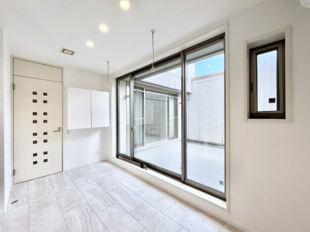 ̑@LXƂƂ̂郉h[Xy[XB  