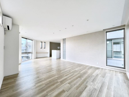 ̑ρ@ƑRƏW܂ẽXy[XɂȂ肻    