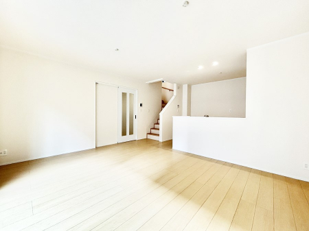 ̑ρ@ƑRƏW܂A₩ȏ΂ŕ܂e̋ԂɂȂ肻ł