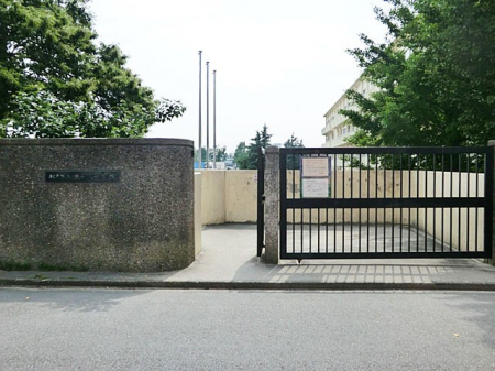 ���ӊ��@���w�Z 1360m �I�P�򒆊w�Z