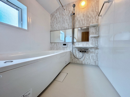 �����@����̔�����₷��؂ȃo�X�^�C���B�������Ƃ����C���y����Ŕ����Ƃ肽���ł��ˁI  