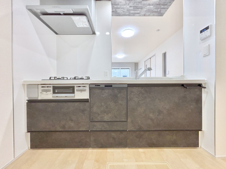 �L�b�`���@�������������I�ɁA�y�����I�V�X�e���L�b�`��  