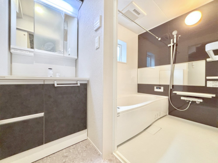 ���̑��@�������̂�����K��Ԃł��B�����̐g�x�x���C�����ǂ����g�������܂��B 