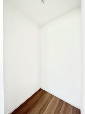 ̑@EH[NCN[[bg̊pŐԃXbL