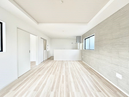 ���̑����ρ@�A�N�Z���g�N���X���������ȃ_�C�j���O�B�Ƒ��ł̂�т肭�낰��L�X�X�y�[�X�B