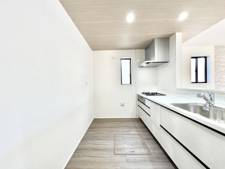 �L�b�`���@��Ƃ肠��L�b�`���ł͂��Ƒ��Ɗy�������������ł��܂��B