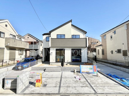 ���n�O�ώʐ^�@�������ꂽ�O�ρA�㎿�ȏZ��Ԃ��L���鎺���͉i�����S���ĉ߂�����Z���ł��B 