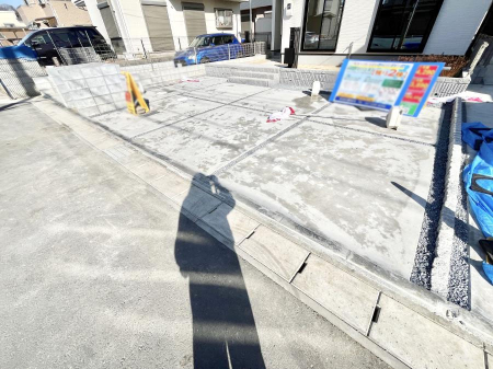 �@�����Ɍ������Ȃ����ԃX�y�[�X�B