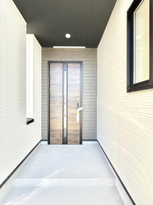 ���ց@��؂ȉƑ��A���q���o�}���錺�ցB