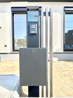 ���̑��@�V���v���f�U�C���̃|�X�g�B