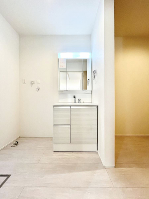 ���ʑ�E���ʏ��@�傫�����₷���O�ʋ��Ő�����������ʑ�́A�g�����Ȃ݃`�F�b�N�┧�̂������ɂ������߂ł��B 