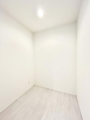 ���̑����ρ@���ʏ��ɗאڂ����[��