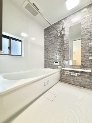 �����@����̔�����₷��؂ȃo�X�^�C���B�������Ƃ����C���y����Ŕ����Ƃ肽���ł��ˁI  