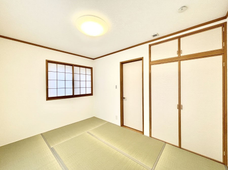 ���̑����ρ@�_�炩����̋�Ԃ́A���q�l�̗V�я�◈�q���̂����ĂȂ��̏ꏊ�Ƃ��ďd�󂵂܂��B 