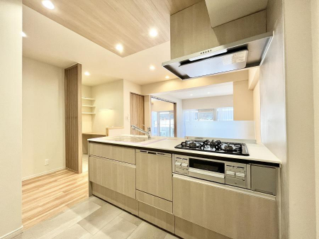 �L�b�`���@���������Ȃ��炲�Ƒ��Ƃ̉�b���y���߂�ΖʃJ�E���^�[�L�b�`��    