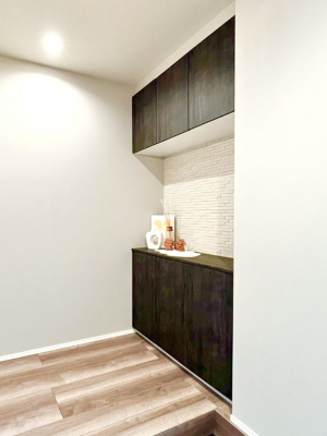 ���̑����ρ@�����Ղ���[�ł���V���[�Y�{�b�N�X�ŉƑ��S���̌C���A���ւ�������B  