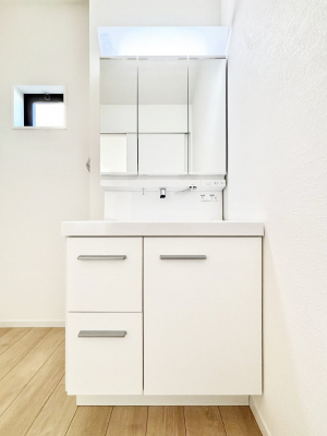 ���ʑ�E���ʏ��@���[�͂Ƌ@�\���ɗD�ꂽ���ʉ��ϑ�