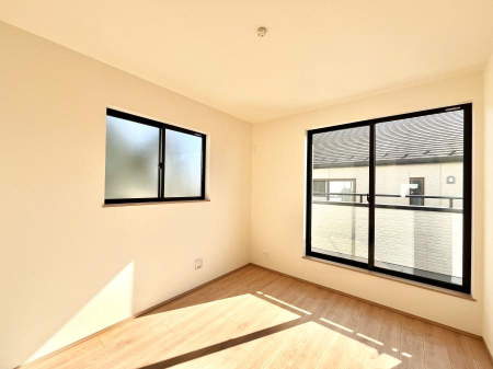 ���̑����ρ@���邢�o���R�j�[�T�C�h�ɗm����ݒu�B�ڊo�߂̗ǂ��Q���ɁB 