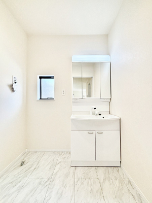 ʑEʏ@傫₷OʋŐʑ́AgȂ݃`FbNɂ߂łB