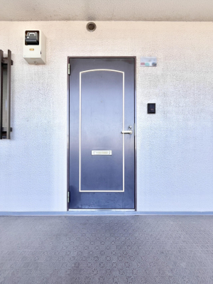 ���ց@���փh�A   �@ 