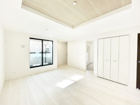 ���̑����ρ@���邢�z���������A�����̕��͋C�ɖ��������_�C�j���O�B   