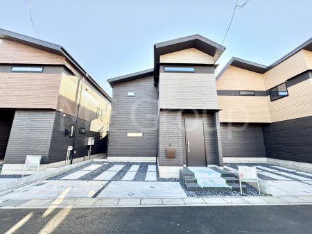 ���n�O�ώʐ^�@�����Ղ�̗z���ƊJ�����ɕ�܂�閾�邢�Z�܂�  